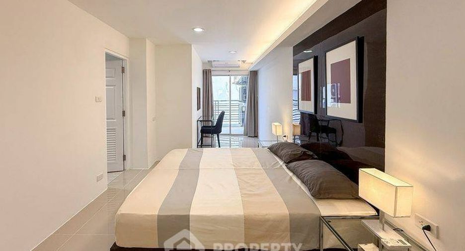 Condo en alquiler de 4 habitaciones en Khlong Toei, Bangkok