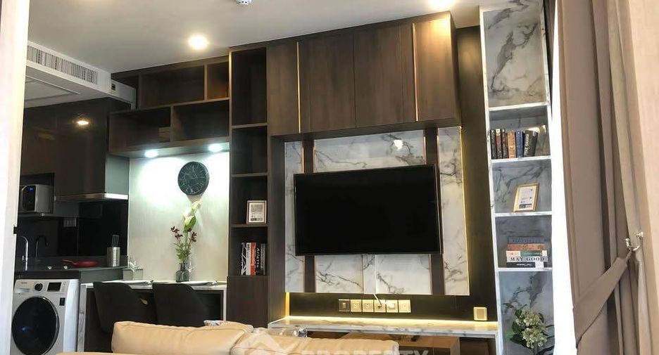For rent 1 bed condo in Phra Khanong, Bangkok