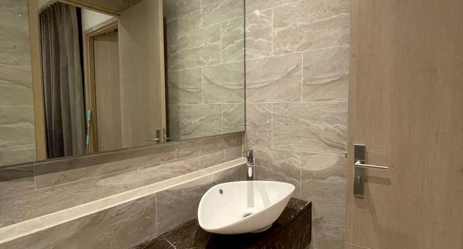 Condo en alquiler de 1 habitaciones en Huai Khwang, Bangkok