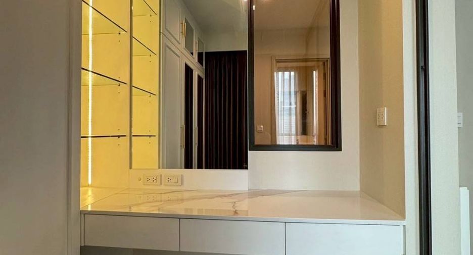 For rent 1 bed condo in Pathum Wan, Bangkok
