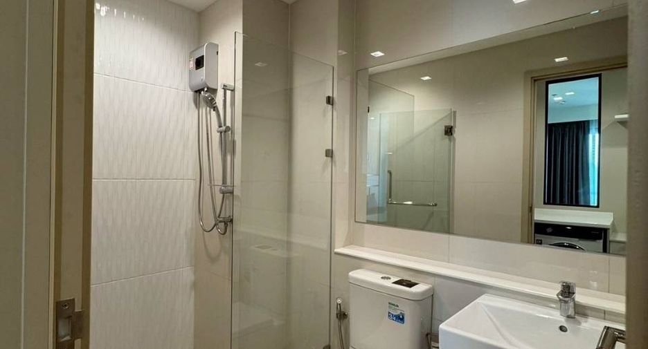 For rent 1 bed condo in Pathum Wan, Bangkok