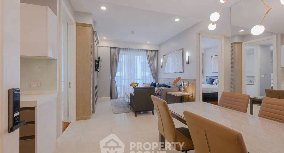 For rent 2 bedrooms condo in Pathum Wan, Bangkok