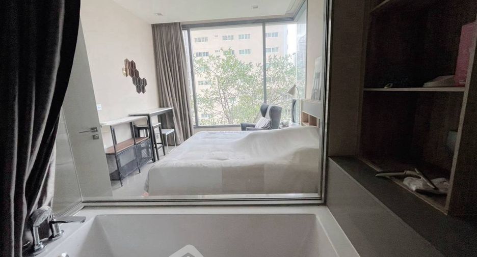 For rent 1 bed condo in Watthana, Bangkok