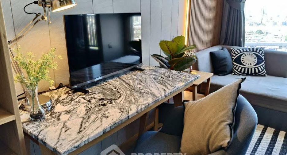 For rent 1 bed condo in Bang Rak, Bangkok