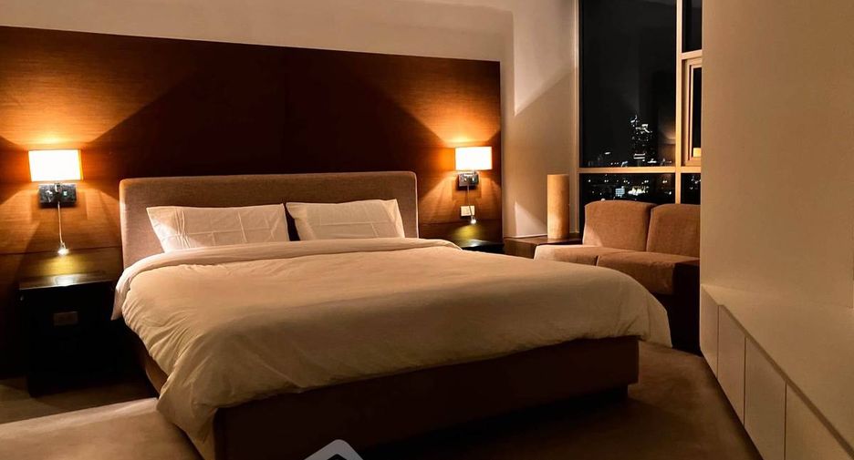 For rent 2 bedrooms condo in Sathon, Bangkok