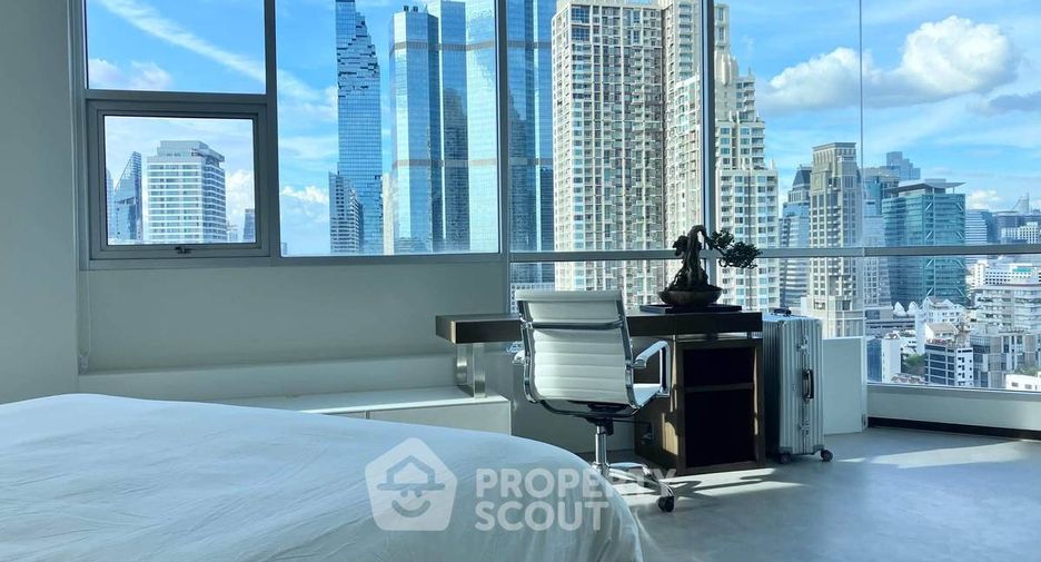 For rent 2 bedrooms condo in Sathon, Bangkok