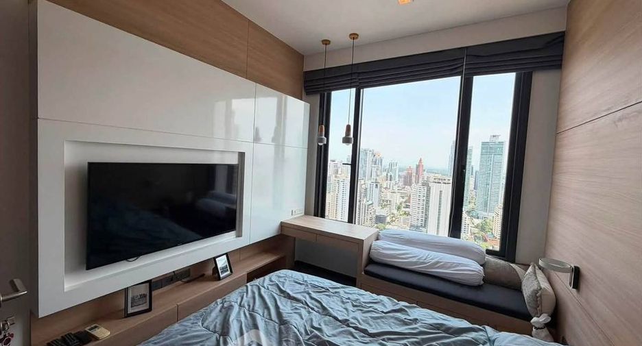 For rent 2 bedrooms condo in Khlong Toei, Bangkok