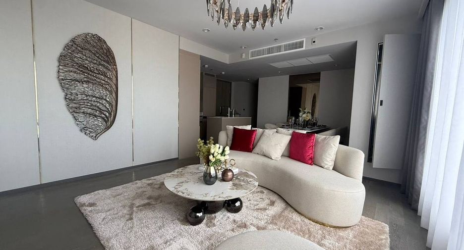 Condo en alquiler de 3 habitaciones en Khlong Toei, Bangkok