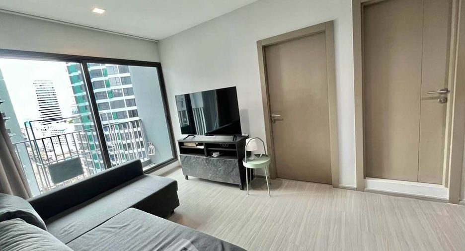 À louer 2 chambres condo à Huai Khwang, Bangkok