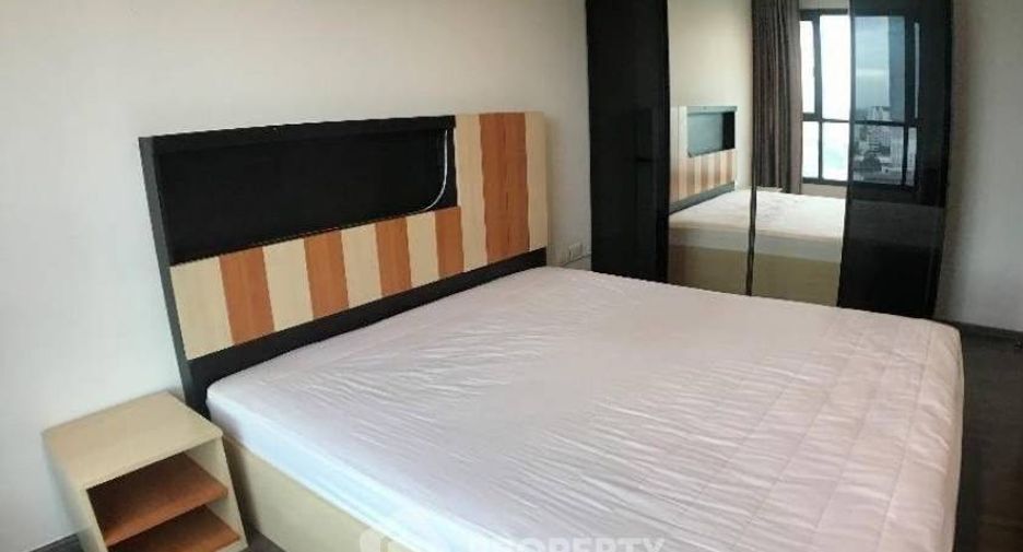 Аренда 2 спальни кондо в Щаттхана, Бангкок