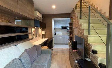 Condo en alquiler de 1 habitaciones en Phra Khanong, Bangkok