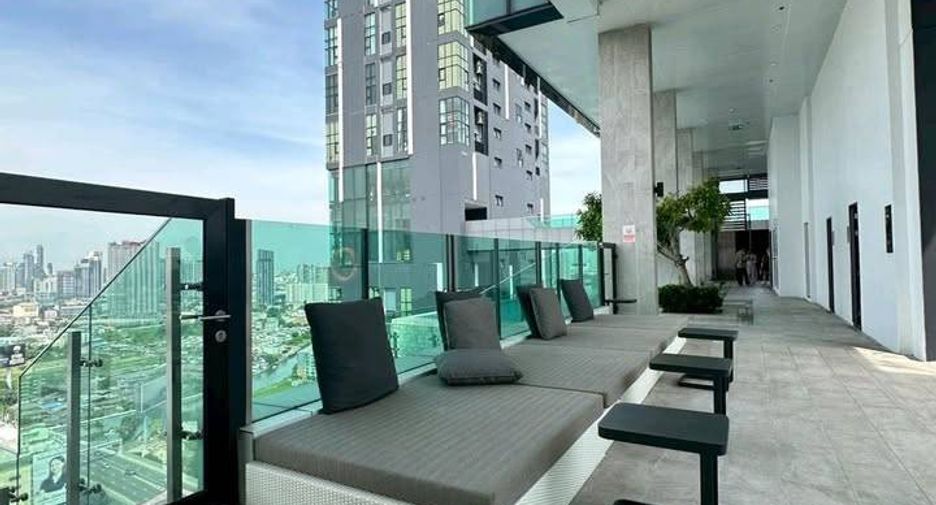 Condo en alquiler de 2 habitaciones en Khlong Toei, Bangkok