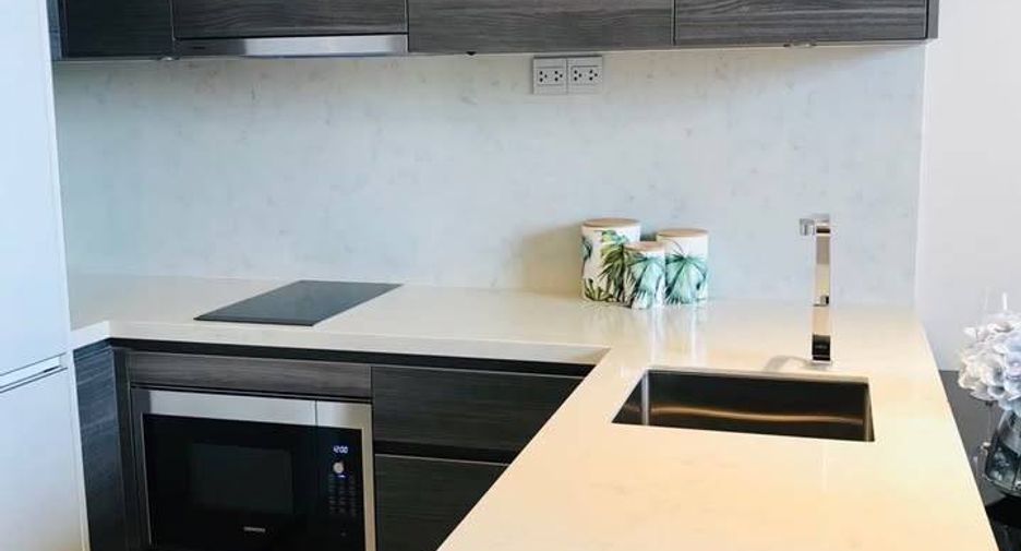 For rent 1 bed condo in Watthana, Bangkok