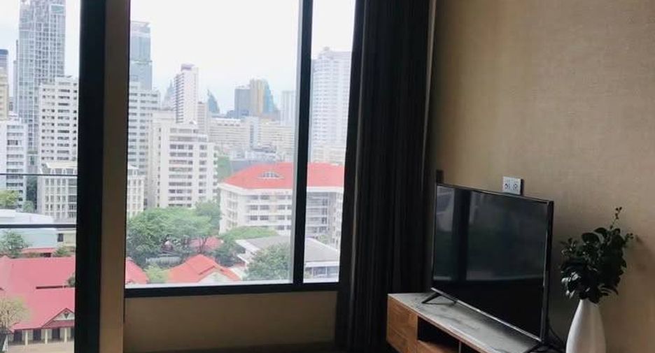For rent 1 bed condo in Watthana, Bangkok
