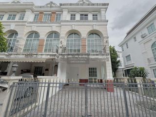 For sale 3 bedrooms townhouse in Bueng Kum, Bangkok