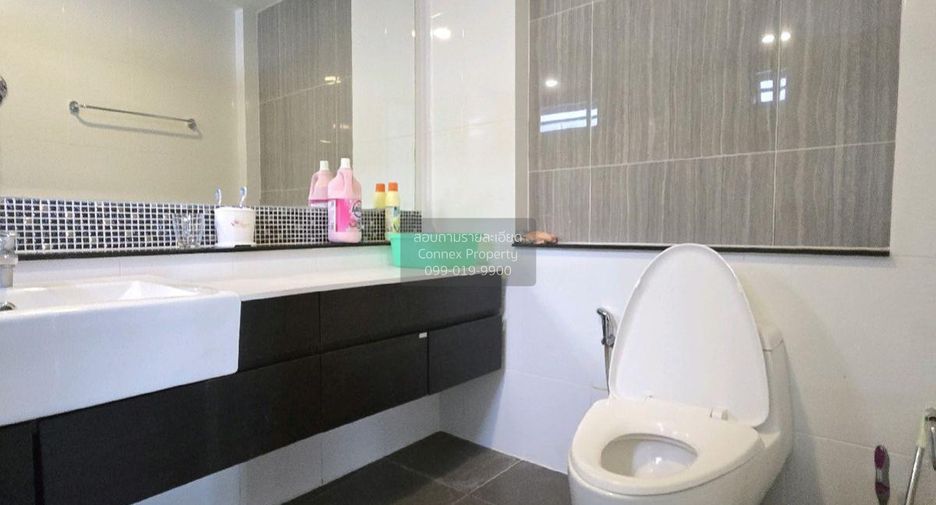 For sale 4 bedrooms house in Prawet, Bangkok