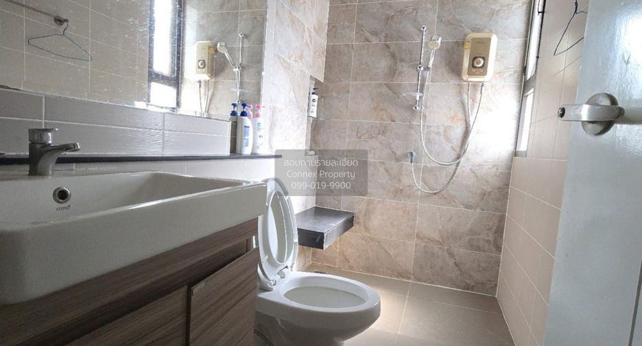 For sale 4 bedrooms house in Prawet, Bangkok