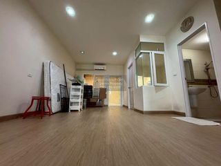 For sale 4 bedrooms townhouse in Sai Mai, Bangkok
