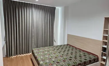 Condo en alquiler de 1 habitaciones en Thon Buri, Bangkok