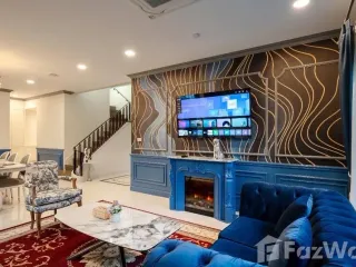 For sale and for rent 4 bedrooms townhouse in Saphan Sung, Bangkok