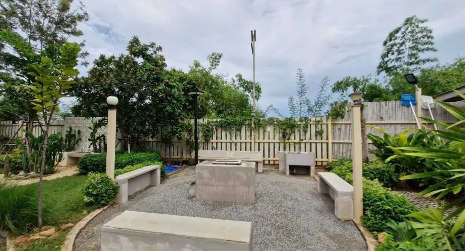 À louer 3 chambres villa à Pran Buri, Prachuap Khiri Khan