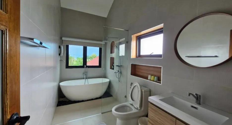 À louer 3 chambres villa à Pran Buri, Prachuap Khiri Khan