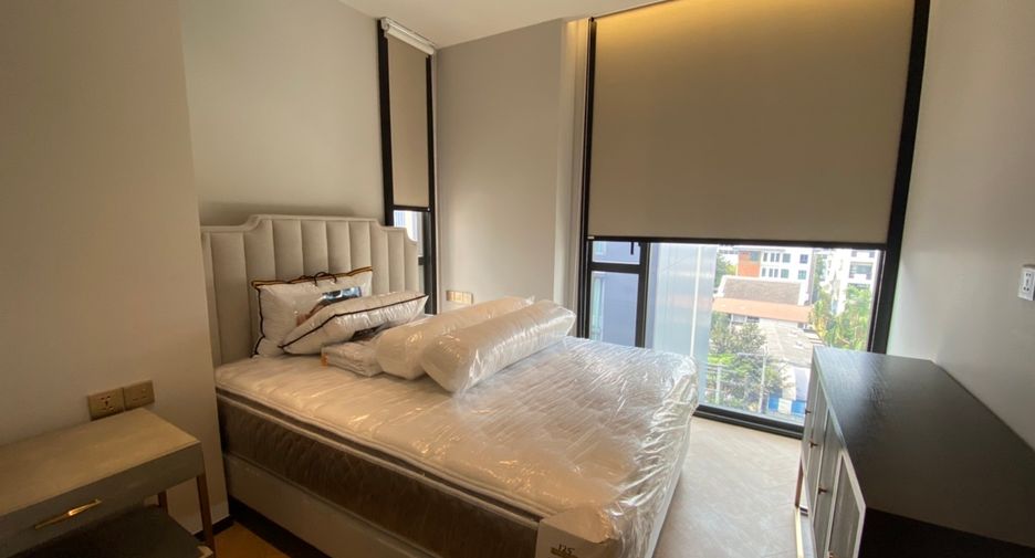 À louer 2 chambres condo à Watthana, Bangkok