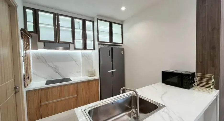 For sale 4 bedrooms villa in Huay Yai, Pattaya