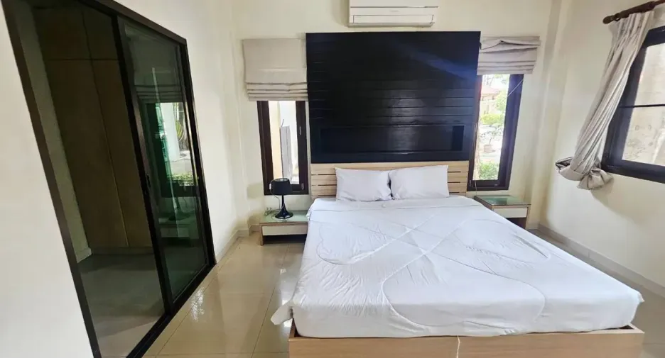 For rent 3 bedrooms house in Bang Lamung, Chonburi