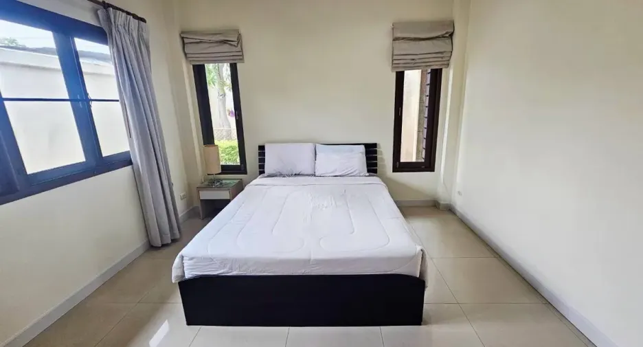 For rent 3 bedrooms house in Bang Lamung, Chonburi