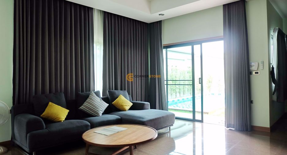 For rent 3 bedrooms house in Huay Yai, Pattaya