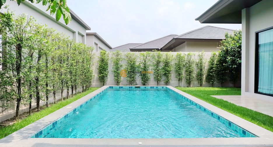 For rent 3 bedrooms house in Huay Yai, Pattaya