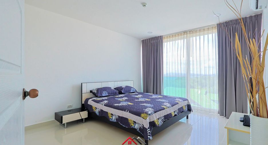 For sale 3 bedrooms condo in Bang Lamung, Chonburi