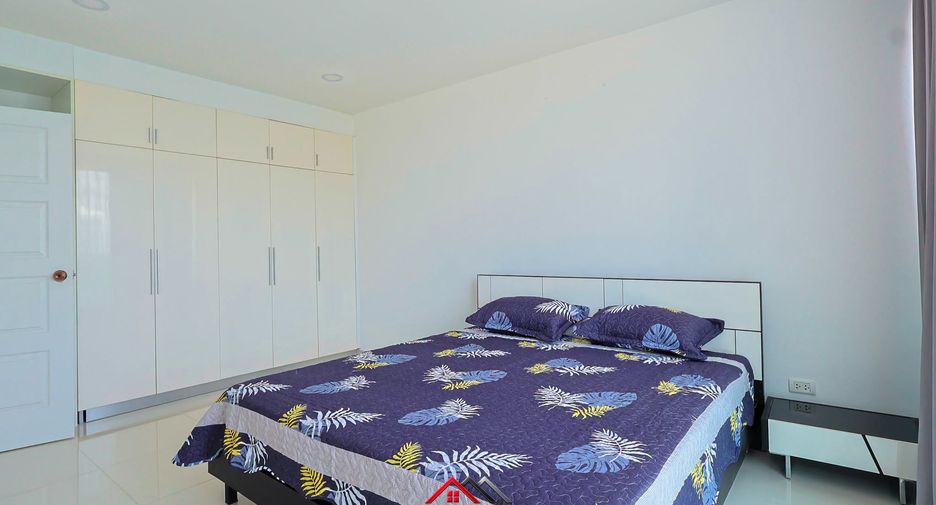 For sale 3 bedrooms condo in Bang Lamung, Chonburi