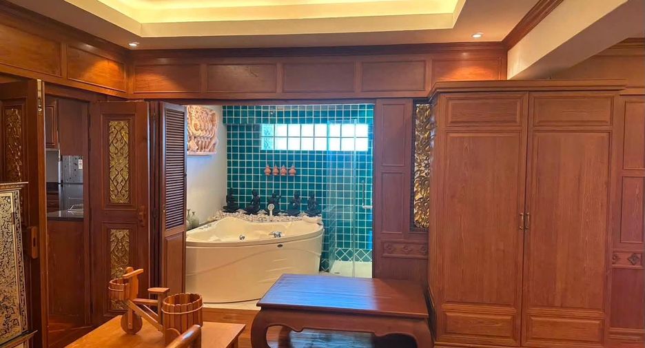 For sale 2 bedrooms condo in Bang Lamung, Chonburi
