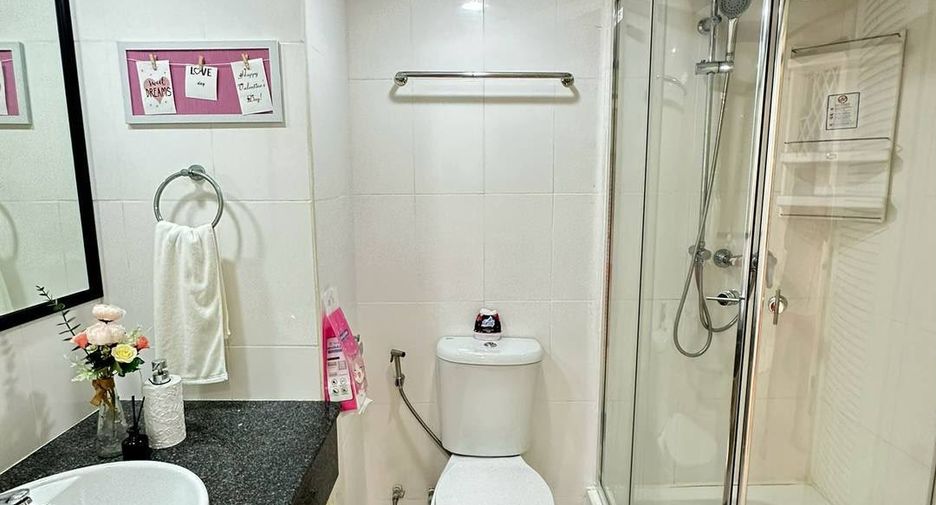 For sale 1 Beds condo in Bang Lamung, Chonburi