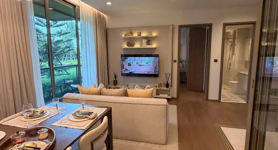 For sale 2 bedrooms condo in Watthana, Bangkok