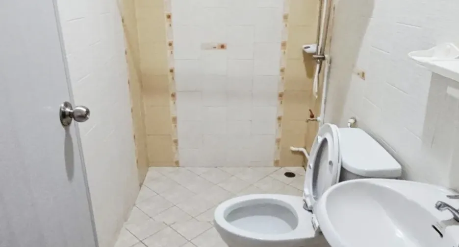 Haus zum Kauf und zur Miete mit 3 Zimmer in Mueang Chiang Rai, Chiang Rai