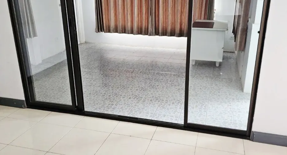 Haus zum Kauf und zur Miete mit 3 Zimmer in Mueang Chiang Rai, Chiang Rai