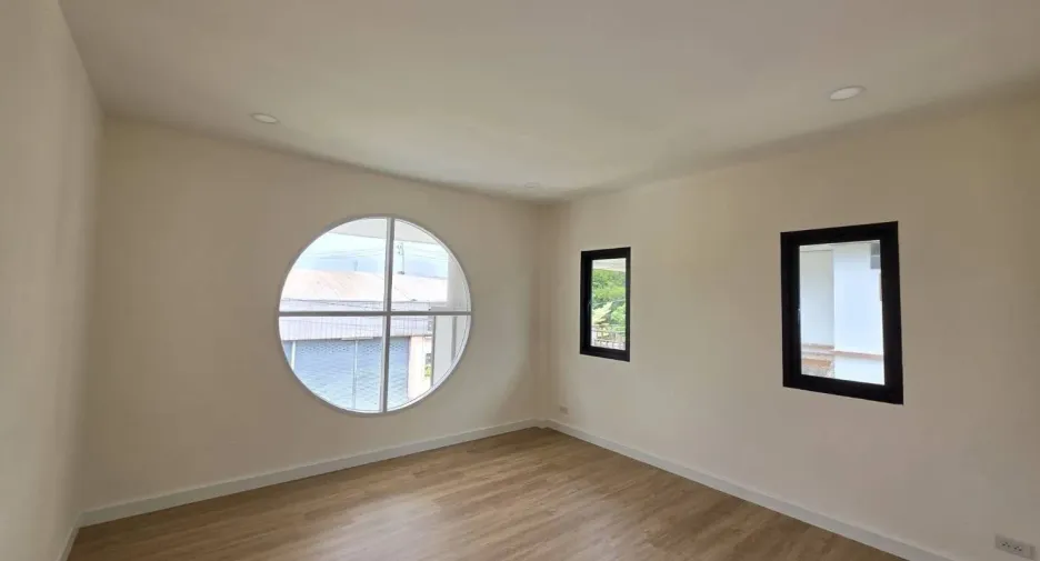 For sale 4 bedrooms house in Bang Bua Thong, Nonthaburi