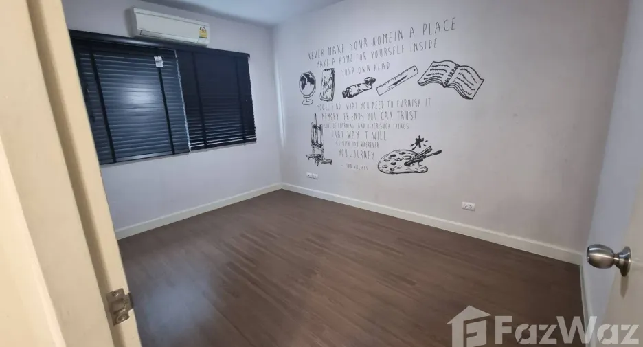 For sale and for rent 3 bedrooms townhouse in Mueang Pathum Thani, Pathum Thani