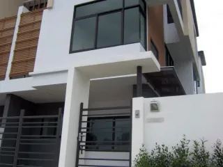 出租 5 卧室 联排别墅 在 Bang Bua Thong, Nonthaburi