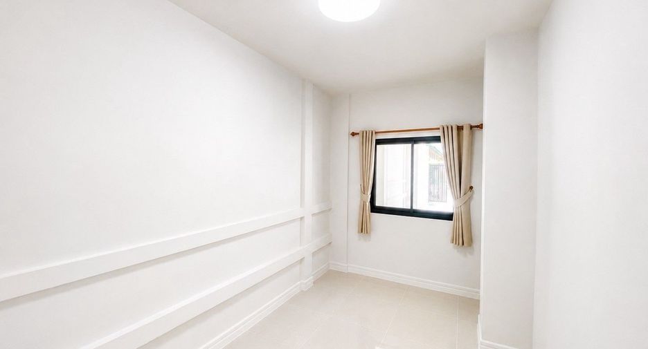 Haus zum Kauf mit 3 Zimmer in Bang Lamung, Chonburi