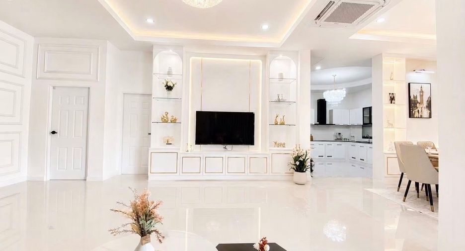 Haus zum Kauf mit 3 Zimmer in Bang Lamung, Chonburi