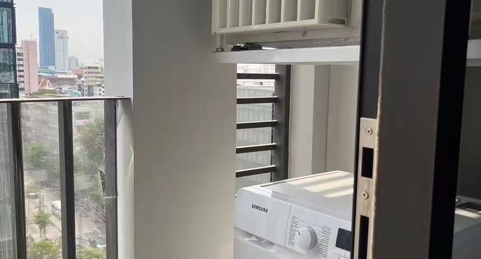 For sale studio condo in Bang Rak, Bangkok