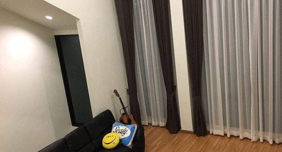 For rent 3 bedrooms house in Thung Khru, Bangkok