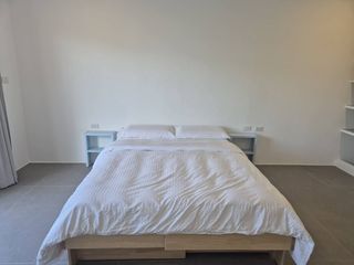 For rent studio condo in Huai Khwang, Bangkok