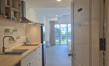 For rent studio condo in Huai Khwang, Bangkok