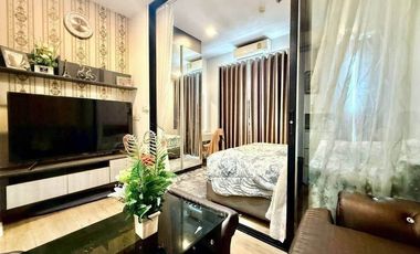 À vendre studio condo à Si Racha, Chonburi