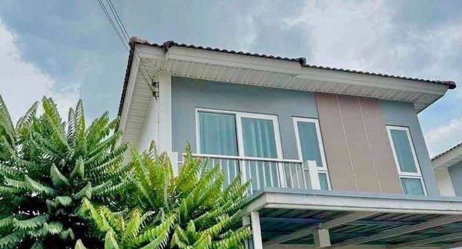 For rent 3 bedrooms house in Si Racha, Chonburi
